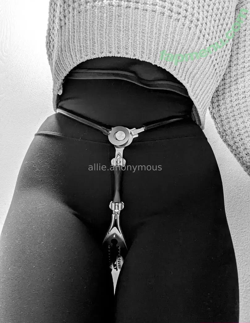 allie.anonymous nude photo #0020 (allie.anonymous)