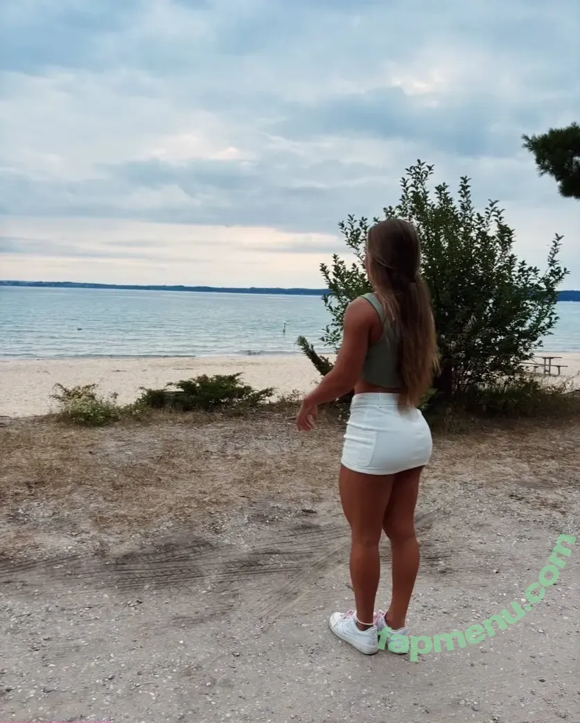 Allie Brink nude photo #0009 (allie_brink13)