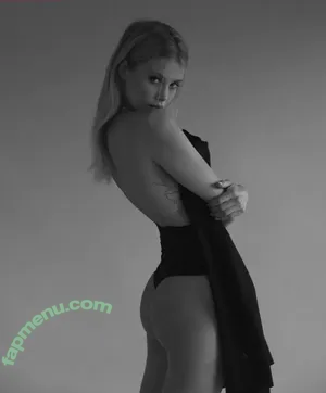 Allie Leggett / alliemaebb nude photo #0014