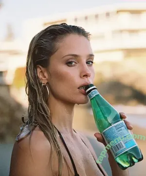 Allie Leggett / alliemaebb nude photo #0022