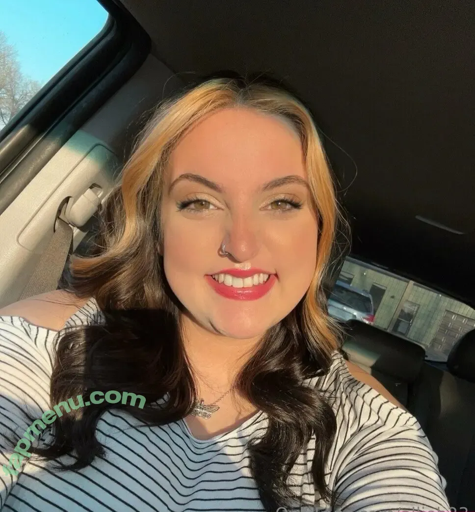 allieb23 nude photo #0009 (allieb23)