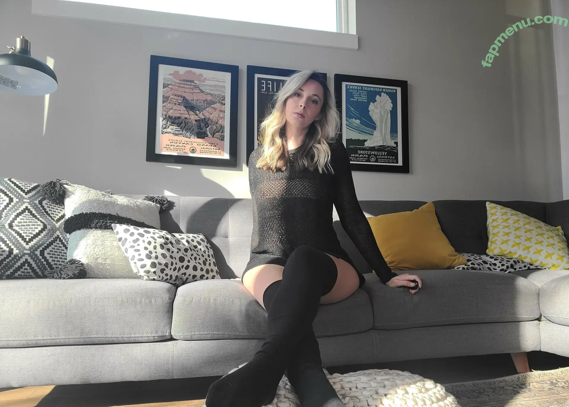 allieeveknoxfree nude photo #0021 (allieeveland)
