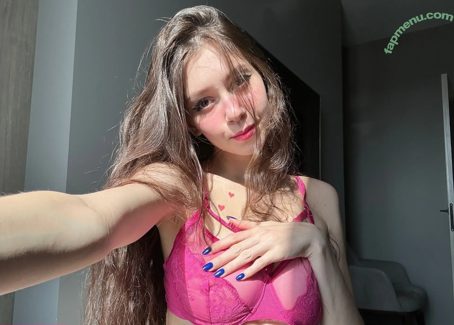 alliesmiths nude photo #0107 (alise_ssmith)