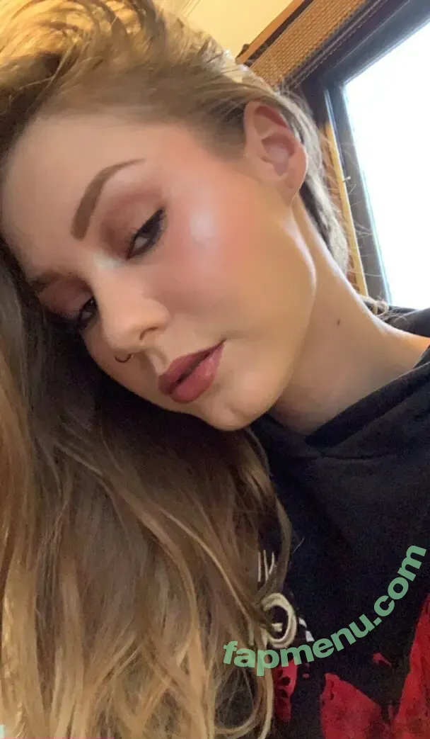 allikitten nude photo #0003 (_allikitten_)
