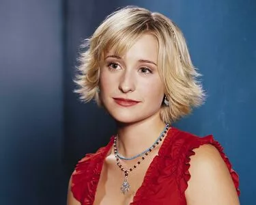 Allison Mack / allisonmack729 nude photo #0033