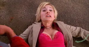 Allison Mack / allisonmack729 nude photo #0083