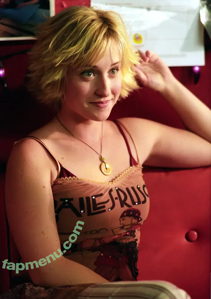 Allison Mack nude photo #0103 (allisonmack729)