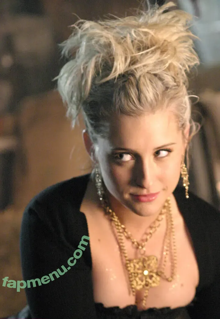 Allison Mack nude photo #0120 (allisonmack729)