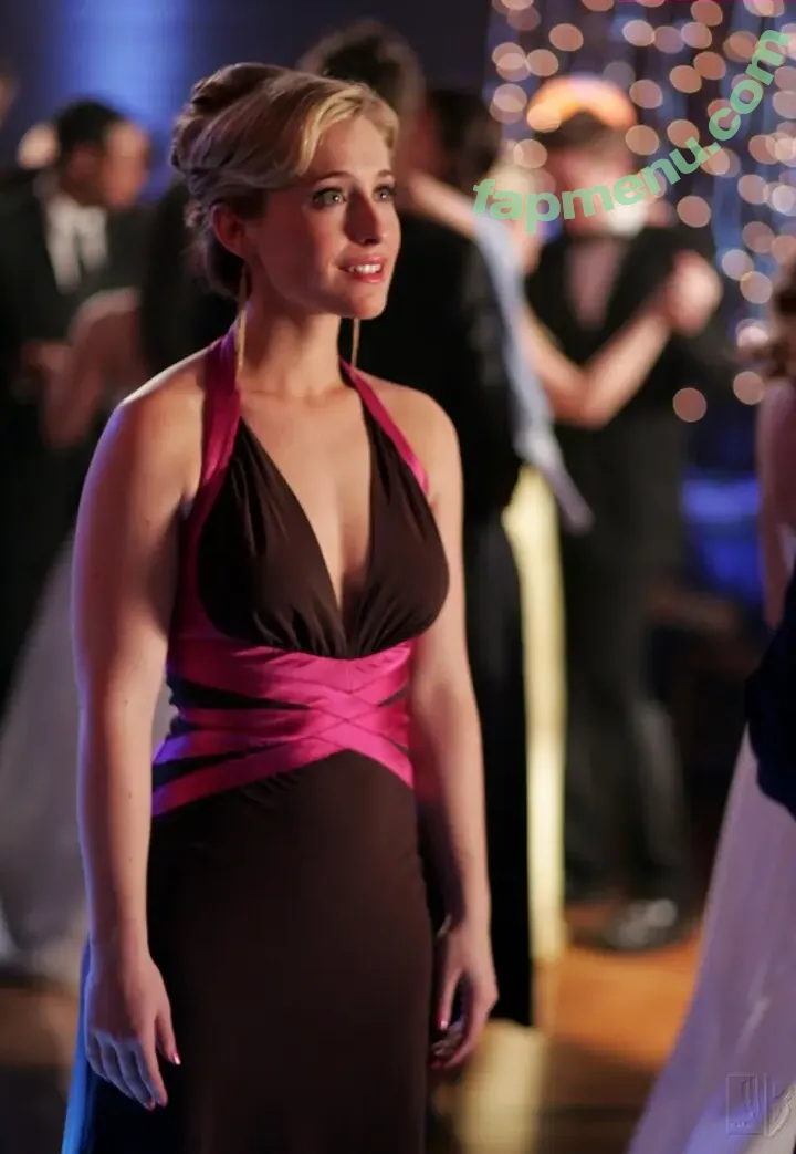 Allison Mack nude photo #0122 (allisonmack729)