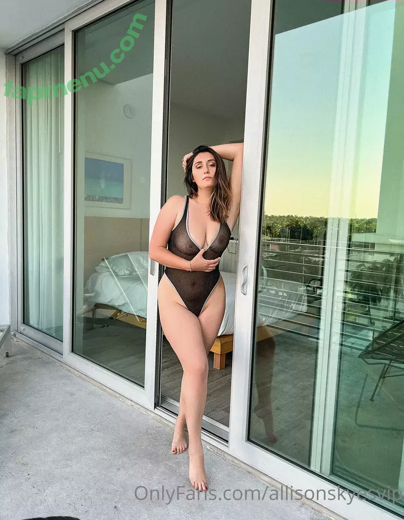 Allison Skyes nude photo #0020 (SkyesAllison / allisonskyes / allisonskyesvip)