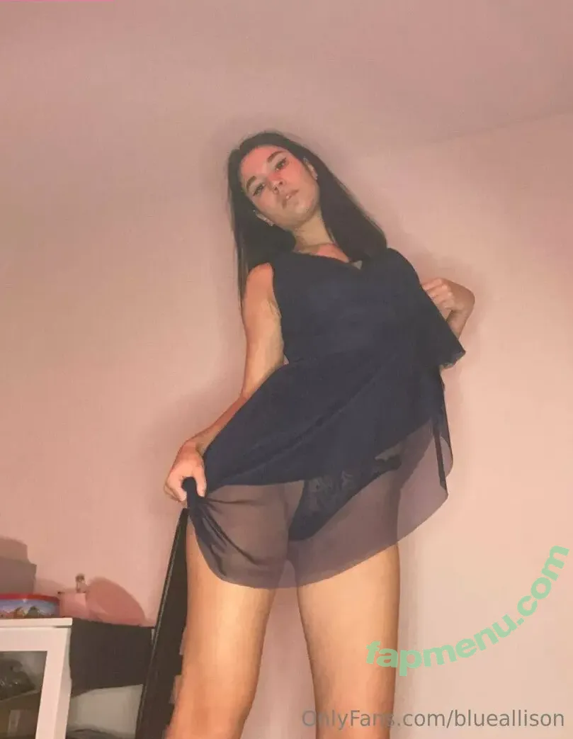 allisonbluevip nude photo #0030 (bluee.allison)