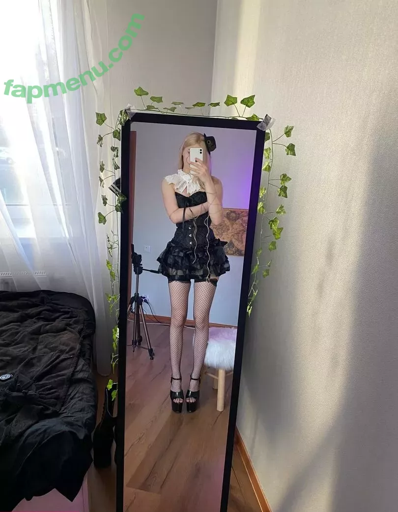 Allotrop nude photo #0099 (allotrope.io)