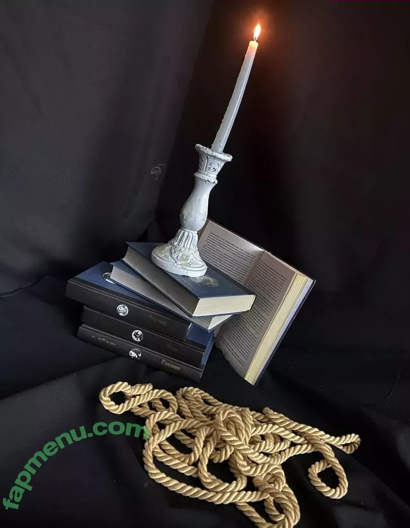 Allotrop nude photo #0254 (allotrope.io)
