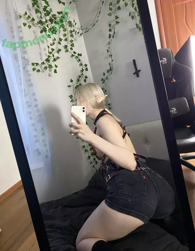 Allotrop nude photo #0273 (allotrope.io)