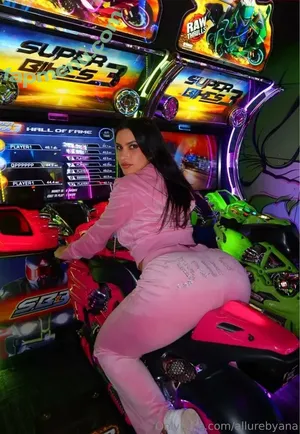 allurebyana / allure.by.ana nude photo #0007