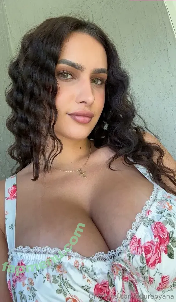 allurebyana nude photo #0004 (allure.by.ana)
