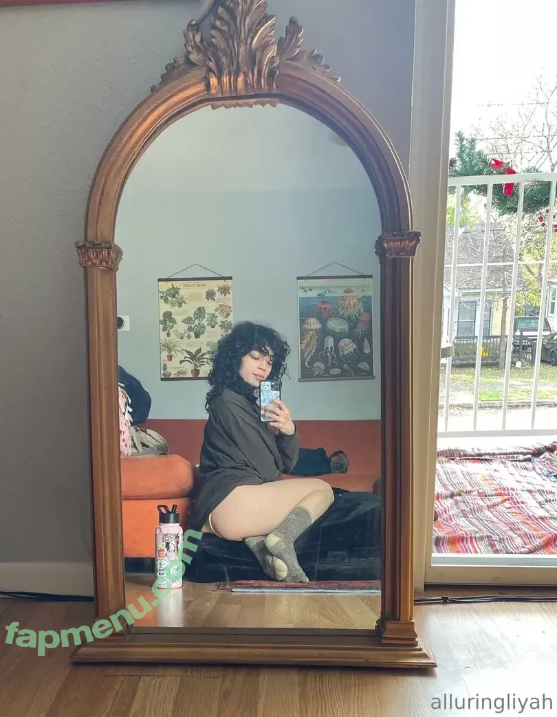 alluringliyah nude photo #0026 (alluringaliyah)