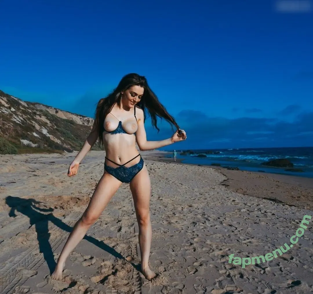 Ally Hardesty nude photo #0066 (allygatorrz / allyhardesty)