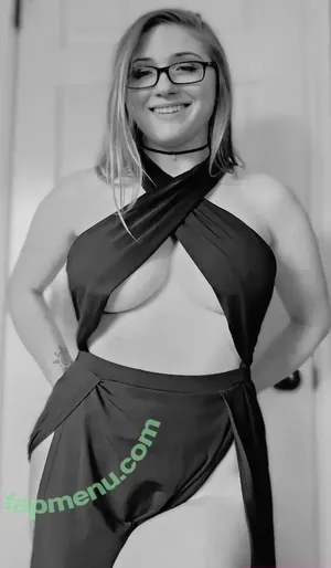 Ally-Sha / allymae94 / allyshanila / user nude photo #0013