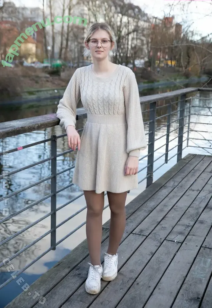 Ally03 nude photo #0036 (ally03_official / ally_loves_you2022)