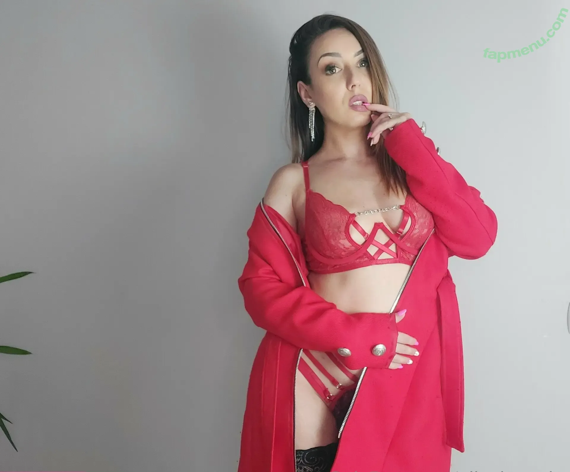 allyaliyah nude photo #0004 (allyaliyah)