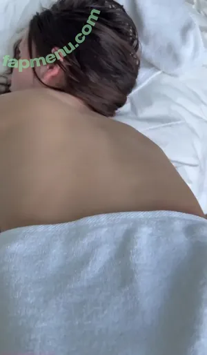  nude photo #0001