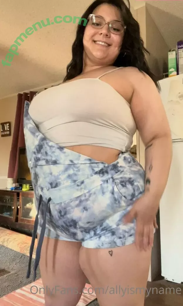 allyismyname nude photo #0033 (makemeup239)