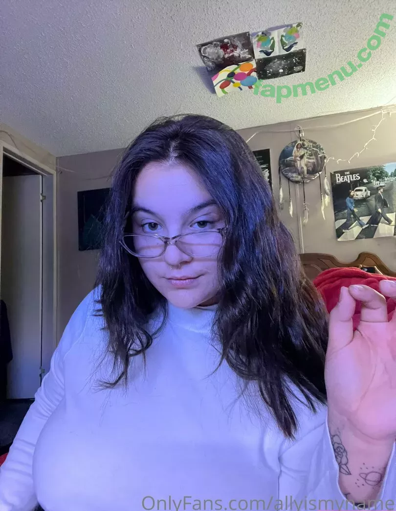 allyismyname nude photo #0094 (makemeup239)