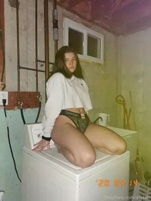  nude photo #0006