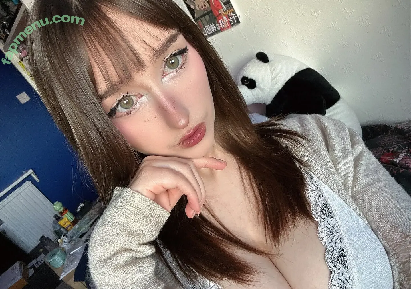 Allykitti nude photo #0241 (ally_katt / allykitti_ / crywink_)