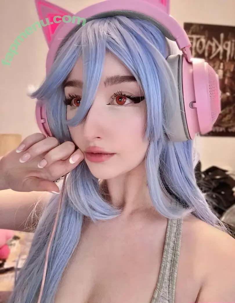 Allykitti nude photo #0243 (ally_katt / allykitti_ / crywink_)