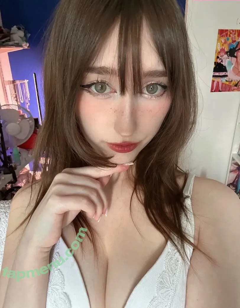 Allykitti nude photo #0251 (ally_katt / allykitti_ / crywink_)