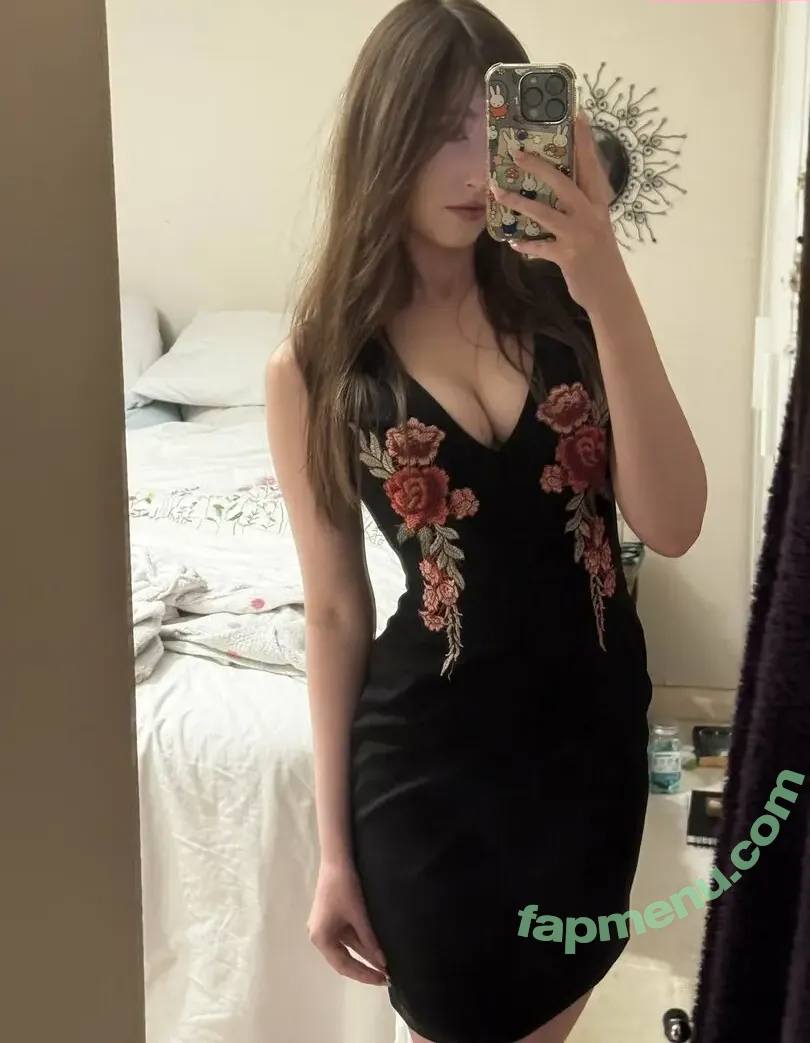 Allykitti nude photo #0277 (ally_katt / allykitti_ / crywink_)