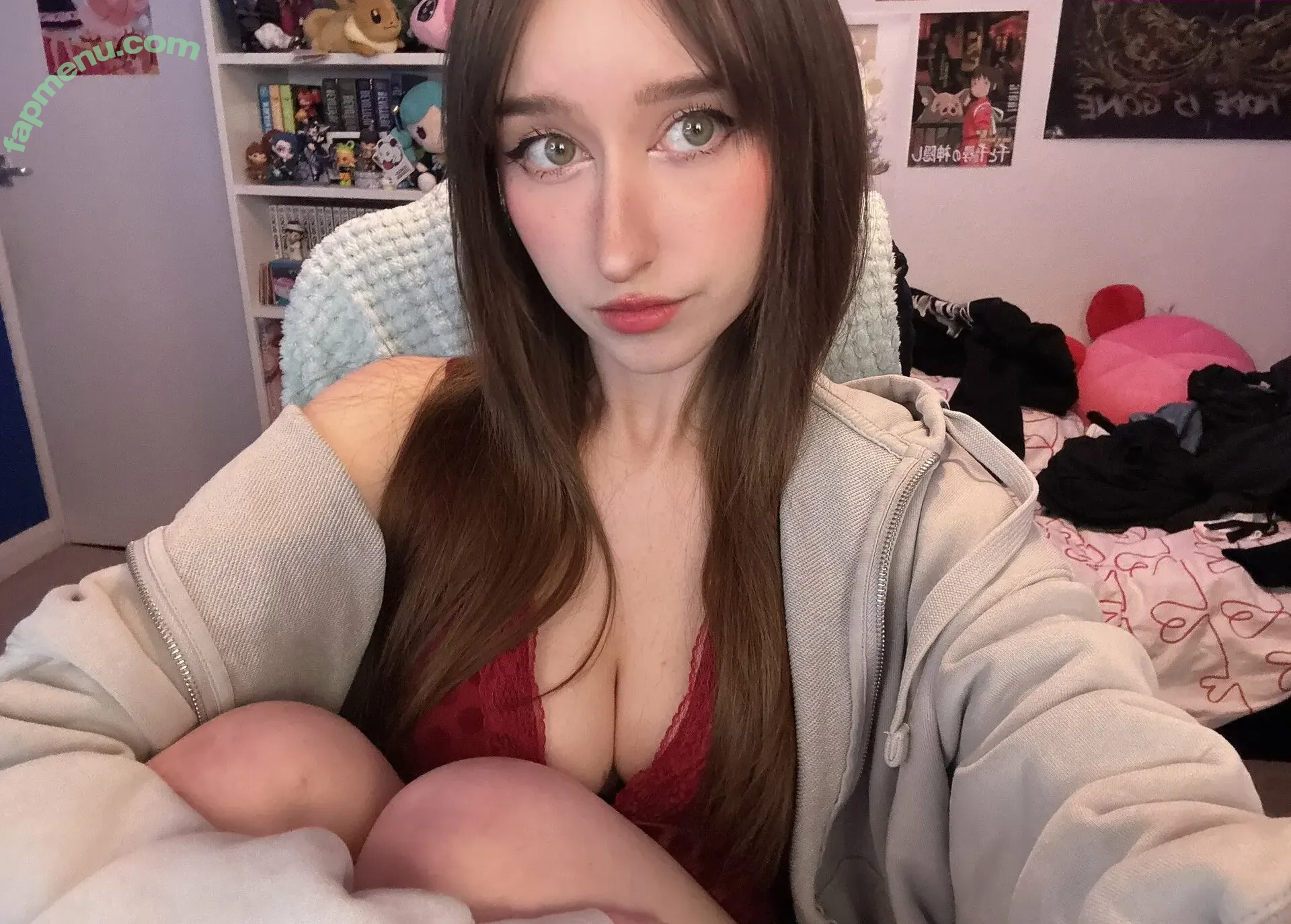 Allykitti nude photo #0283 (ally_katt / allykitti_ / crywink_)