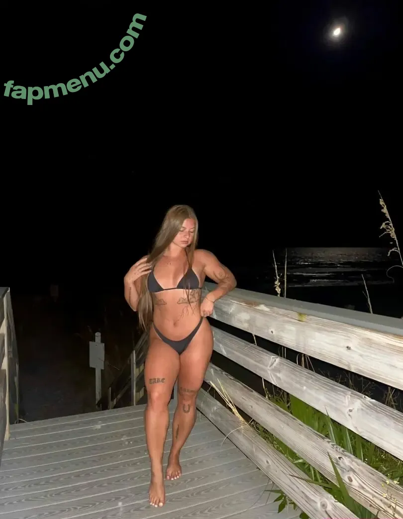 Allysinthegym nude photo #0046 (Allison Martens)