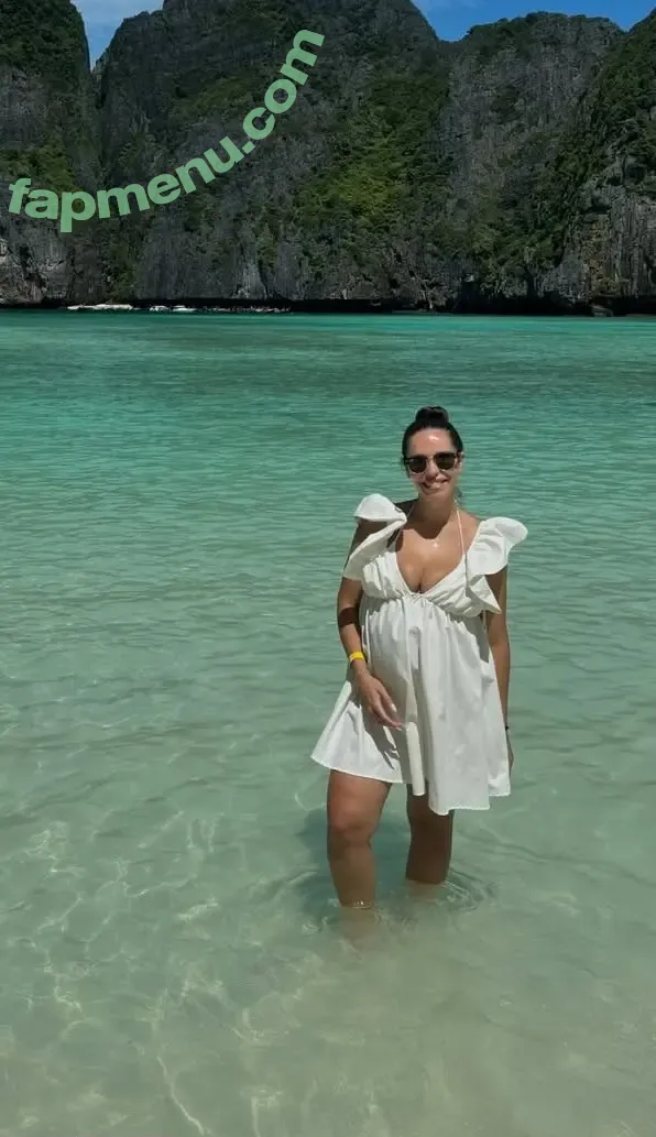 Allyson nude photo #0102 (allysonlongtin / missallysonlune)