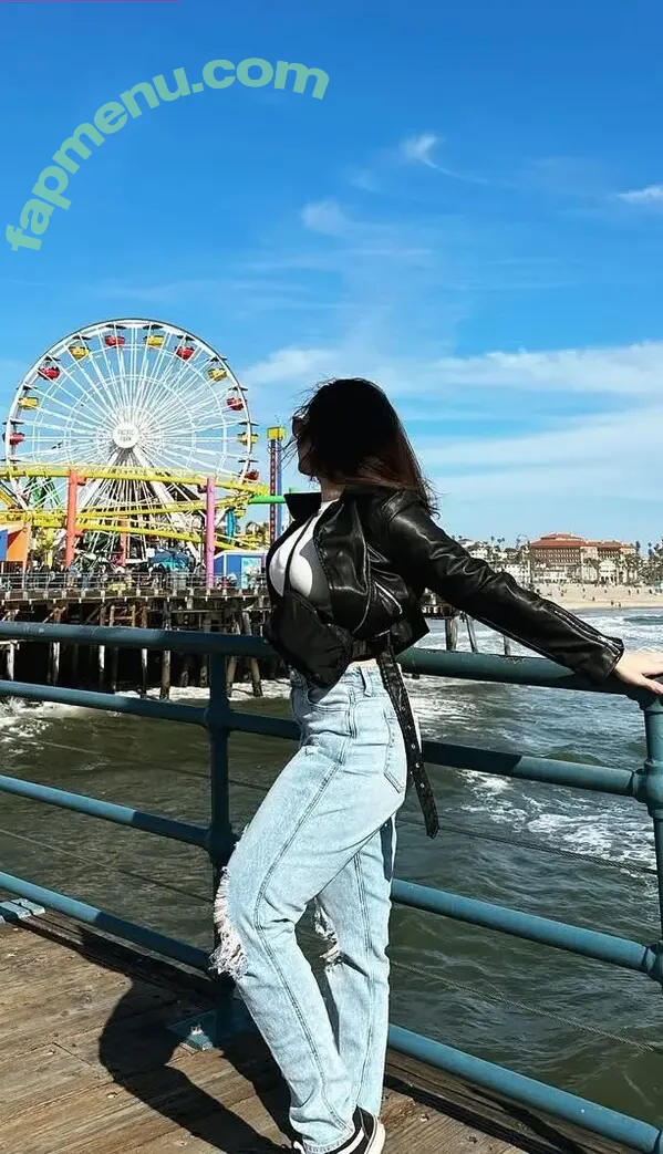 Allyson nude photo #0123 (allysonlongtin / missallysonlune)