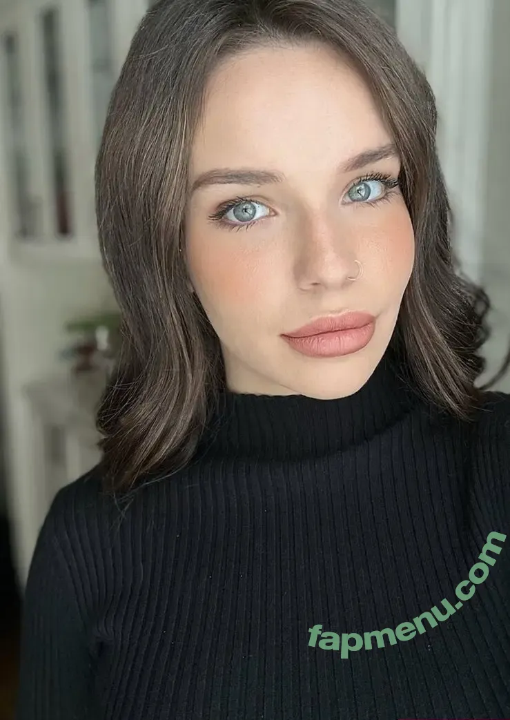 Allyson nude photo #0131 (allysonlongtin / missallysonlune)