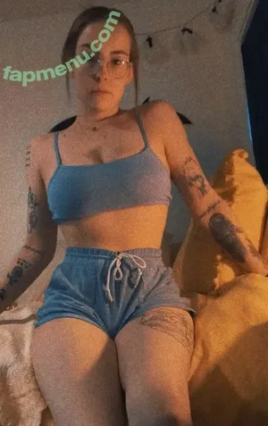  nude photo #0005