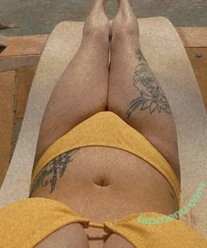  nude photo #0009
