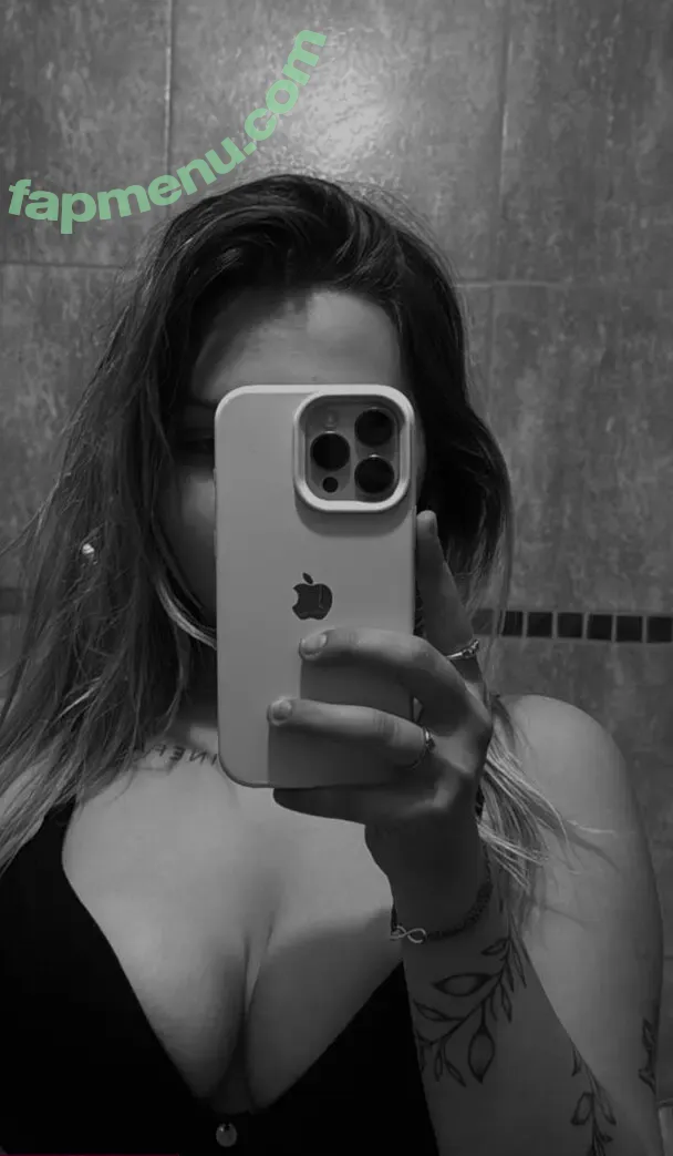 Alma Podio nude photo #0019 (Alma Bonetto / almaapodio_)