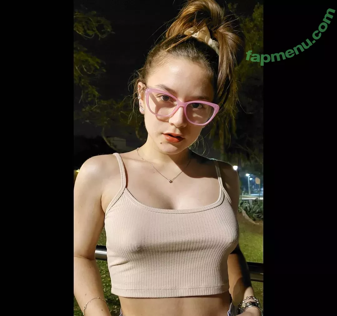 almagustina nude photo #0006 (agustinaalm22 / missagustina)