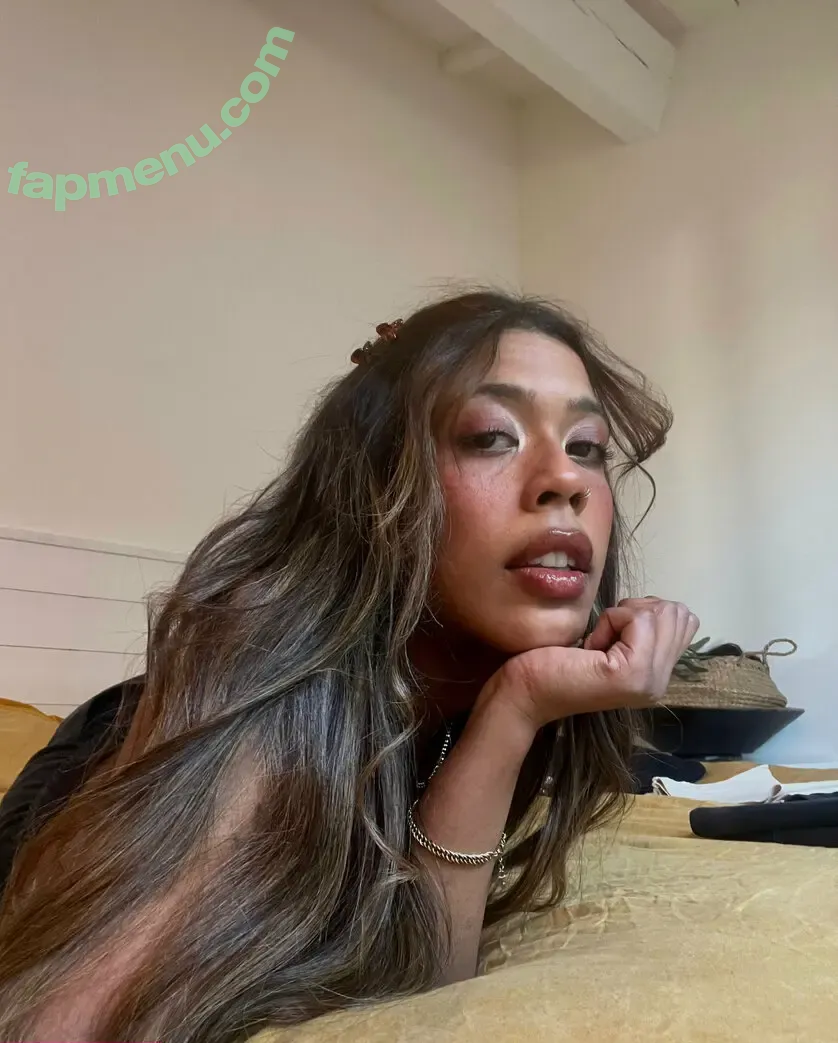 Almamita nude photo #0017 (iimmalmaaa)