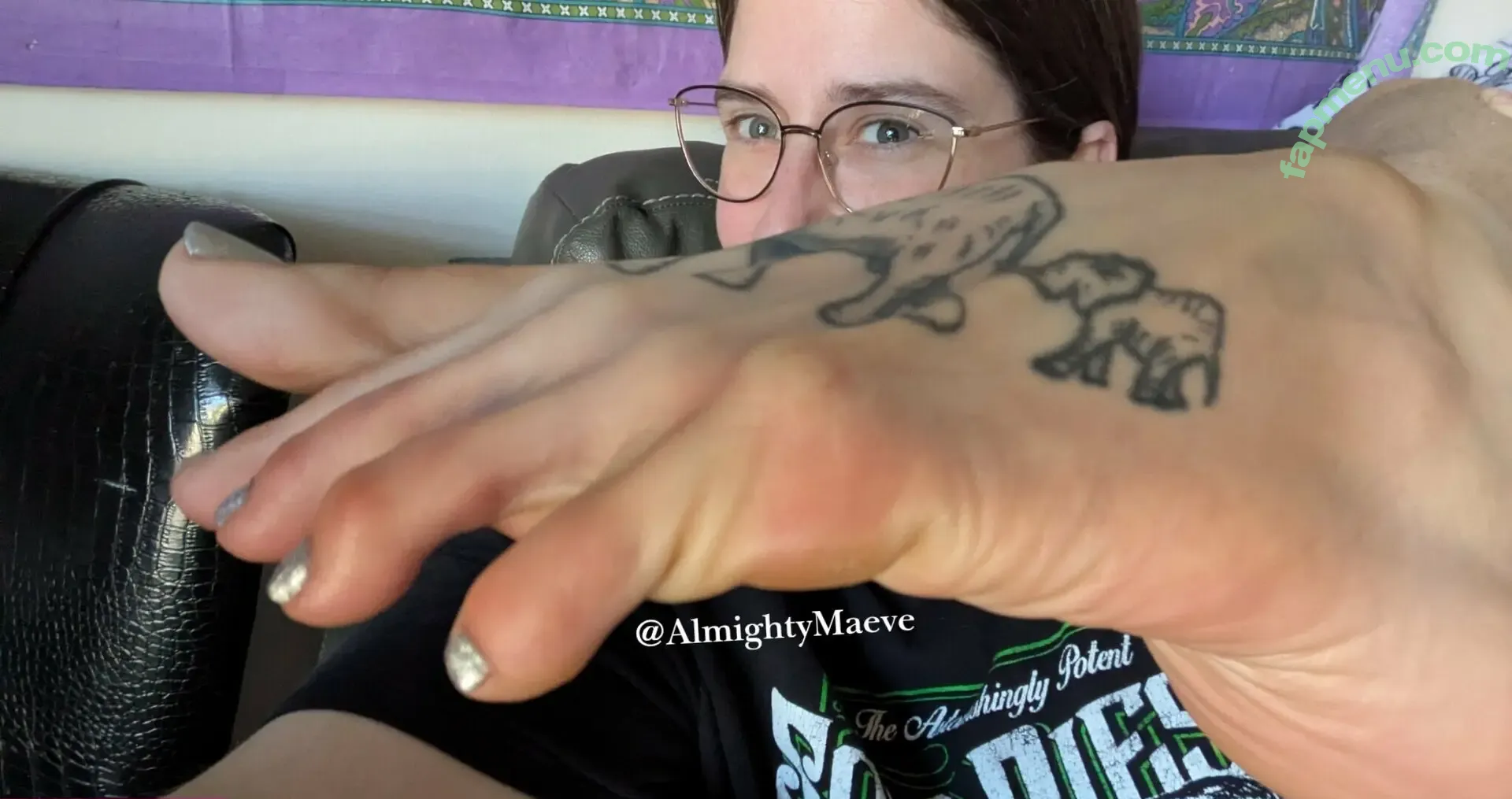 almightymaevex nude photo #0035 (almightymaeve)