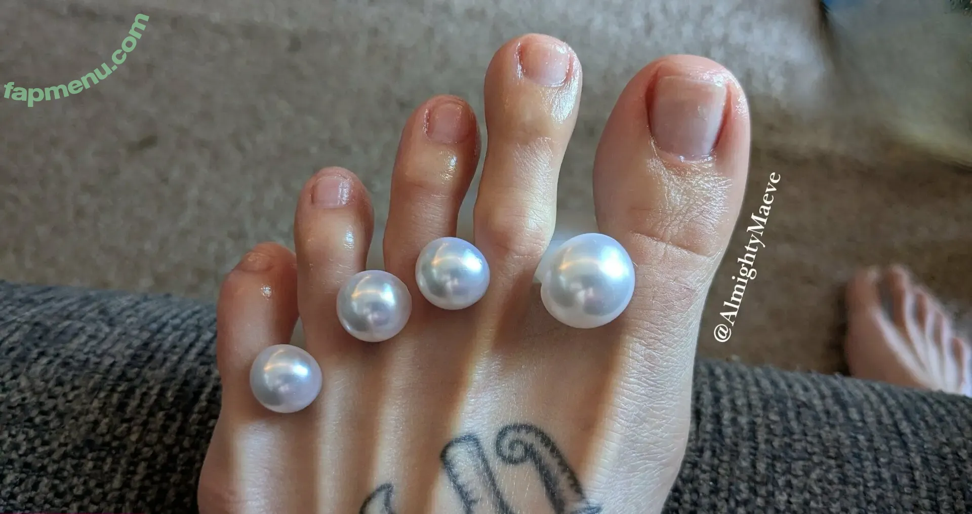 almightymaevex nude photo #0057 (almightymaeve)