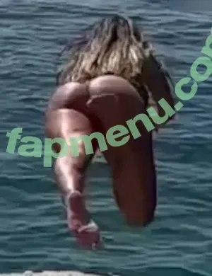 Almira Azemi / almirra.az nude photo #0093