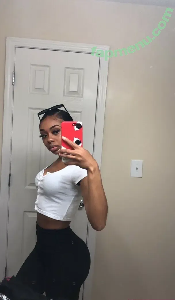 AlmondXMilk nude photo #0114 (SheCanadian)