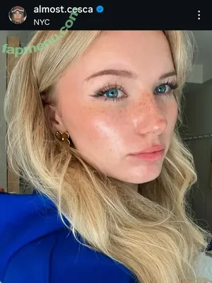 almost.cesca / franny nude photo #0031