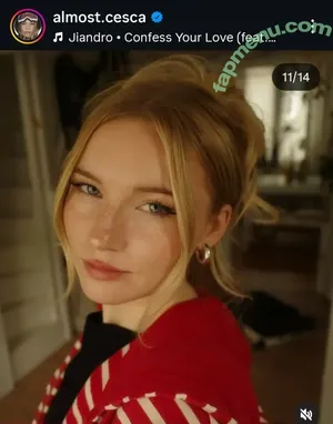 almost.cesca / franny nude photo #0036