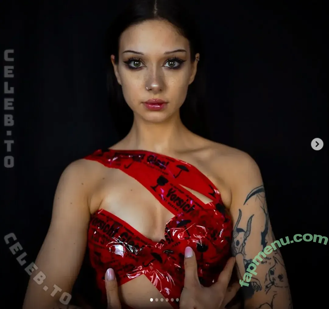 Almostfeline nude photo #0007 (almost_feline)